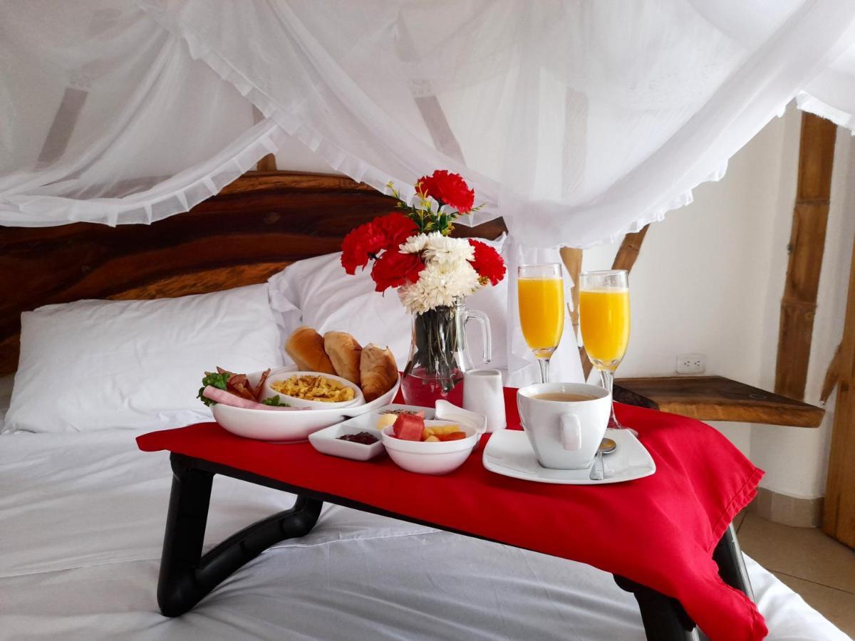 Hotel Bambú Canoa Buitenkant foto