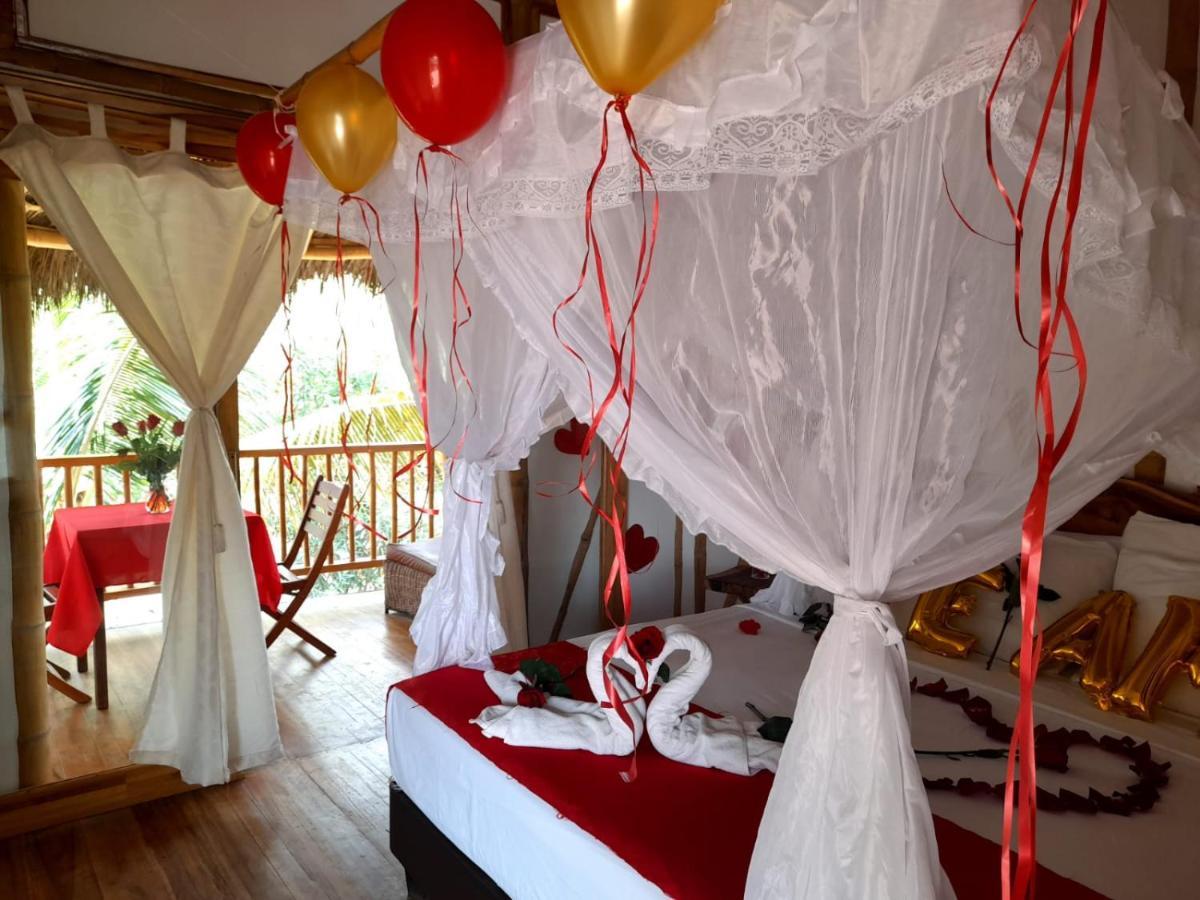 Hotel Bambú Canoa Buitenkant foto